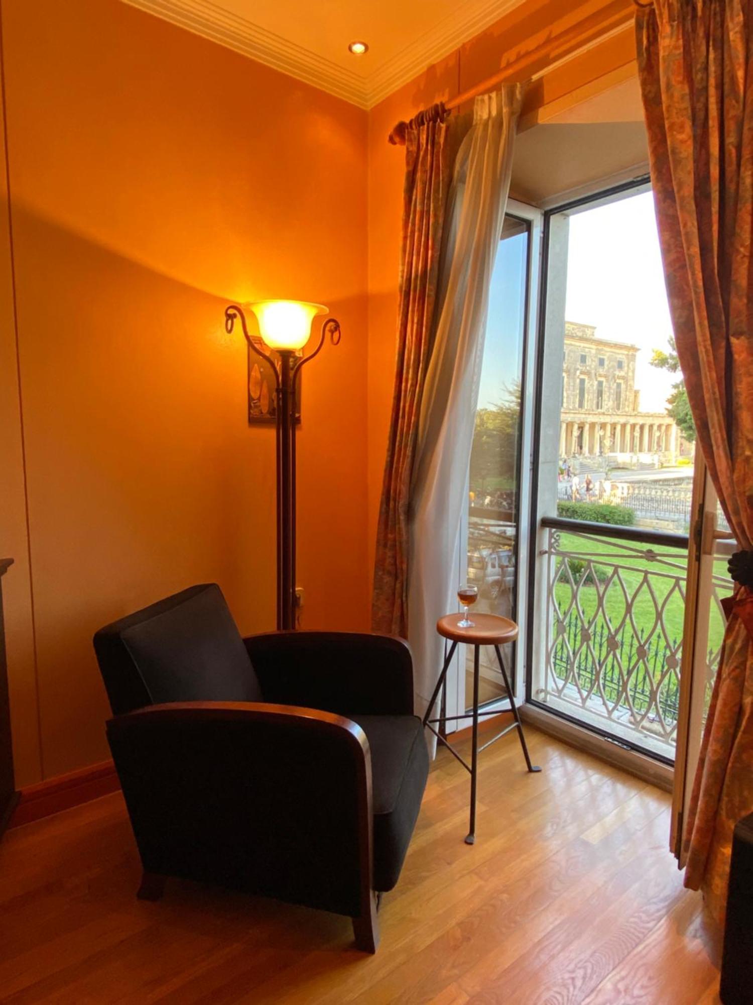 Palazzo Luxury Suite - View To Liston Square & Old Fortress Of Corfu Old Town Exterior foto